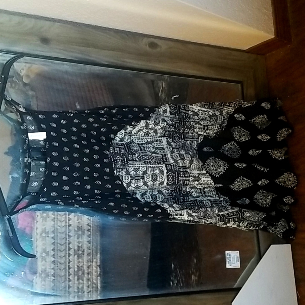 BRAND NEW WITHOUT TAGS XHILARATION DRESS